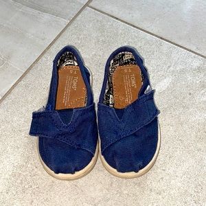 Toms Slip Ons